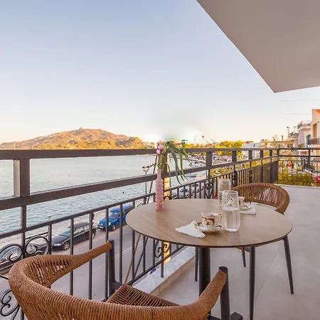Apartment Port View
